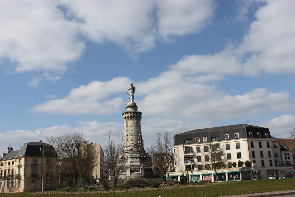 Studio Meuble Dijon Apartment Bagian luar foto